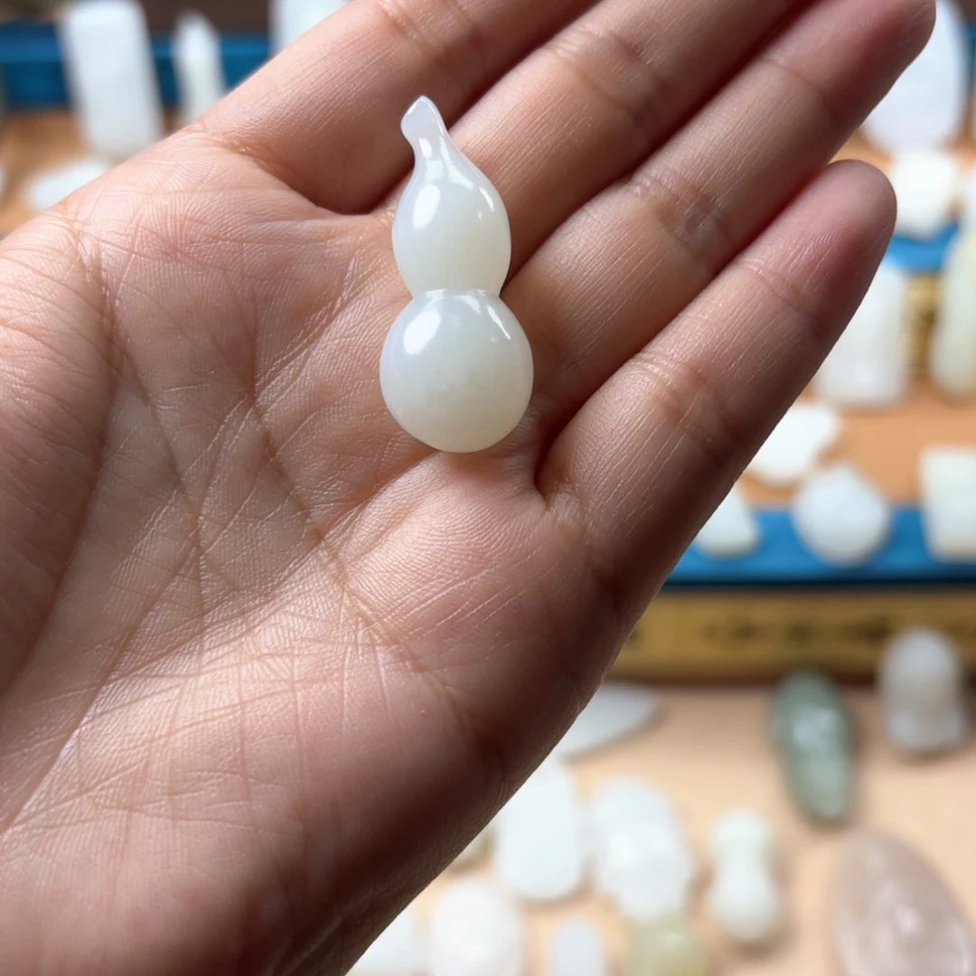 和田玉颈饰未镶嵌迟*