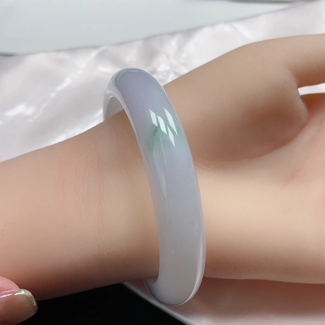 翡翠手镯未镶嵌缅甸翡翠56圈36