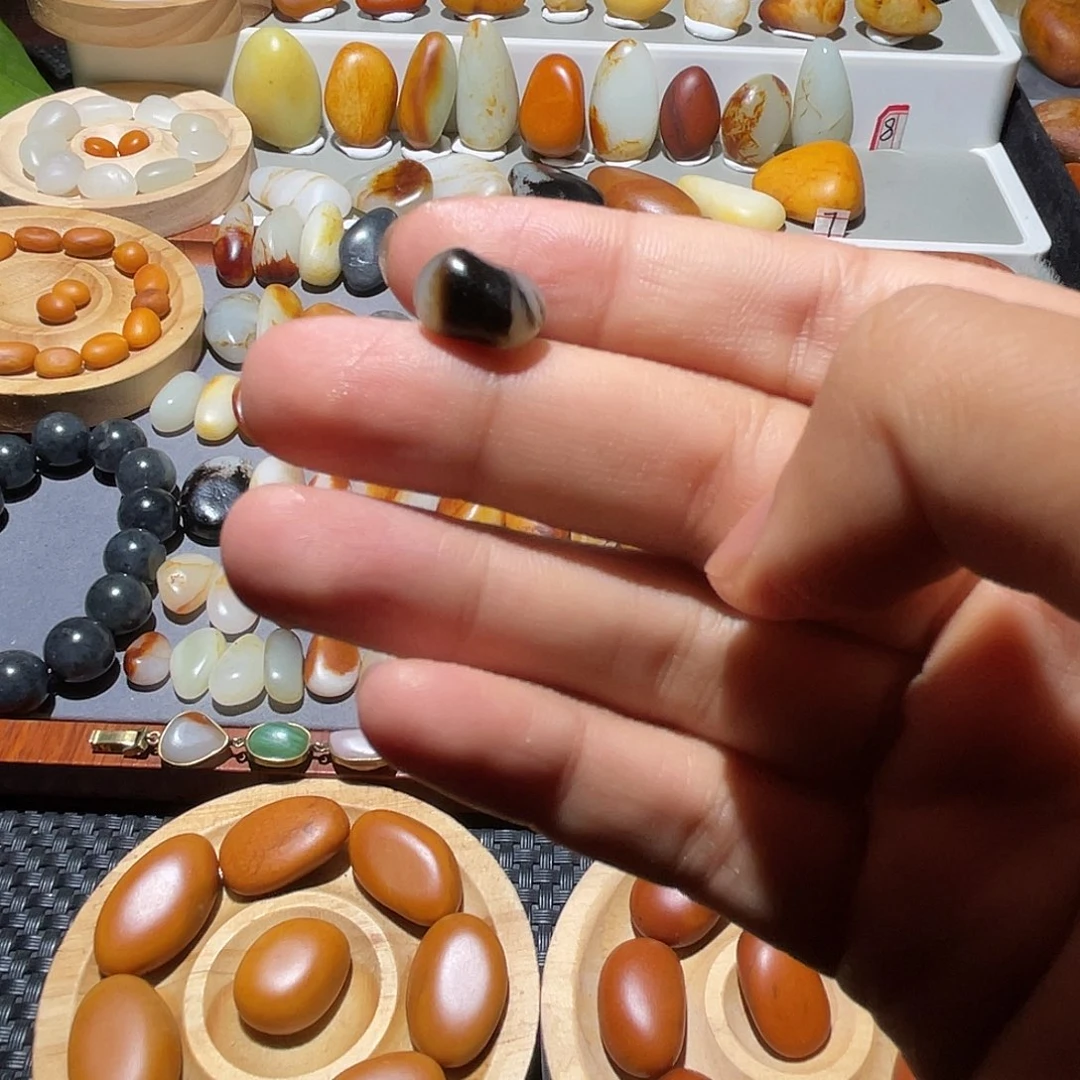 和田玉（碧玉）未镶嵌挂件