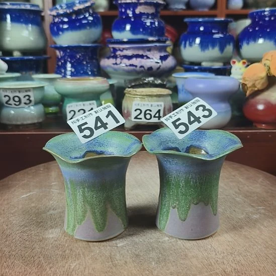 徐***雅景德镇手工高温陶瓷（默认微瑕）