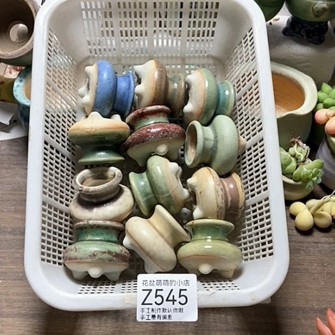 紫砂花盆545微瑕品口径3厘米左右的