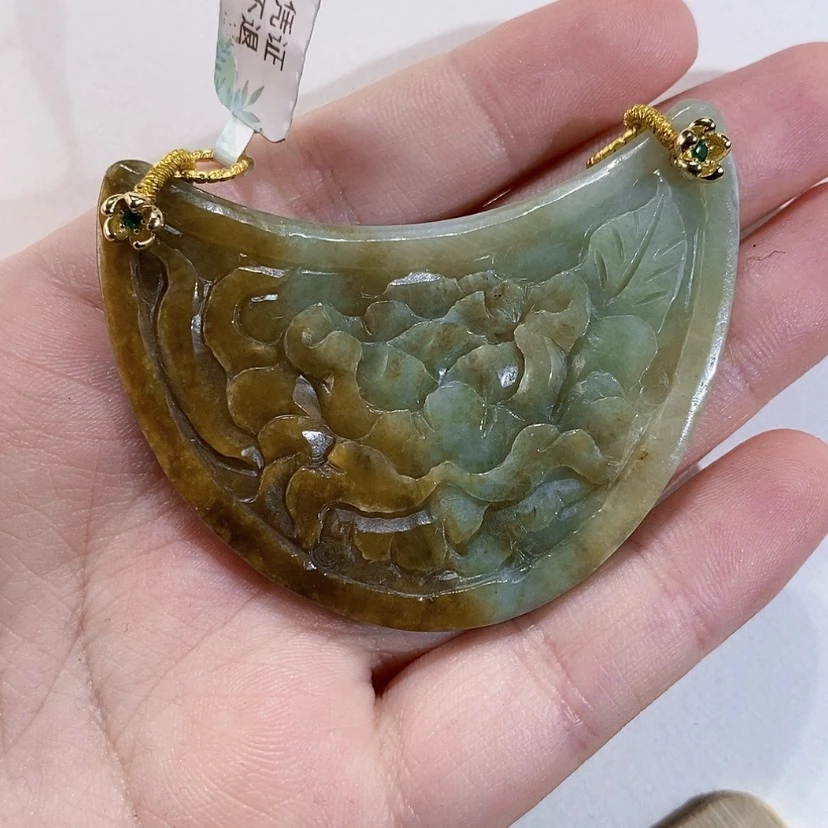 【闪购商品】翡翠未镶嵌颈饰吊坠