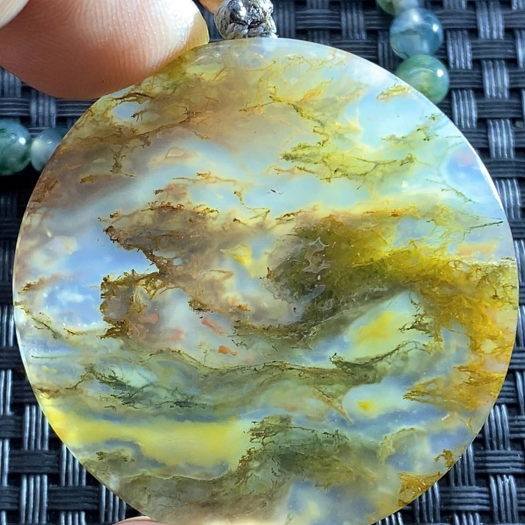 玛瑙/玉髓颈饰未镶嵌财**神