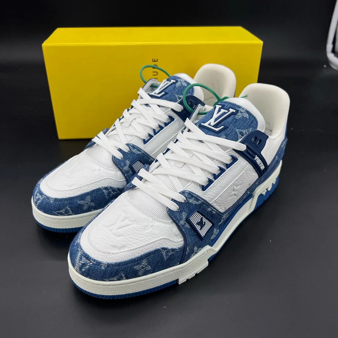 未使用 LouisVuitton/路易威登 码数44lv trainer 白蓝牛仔