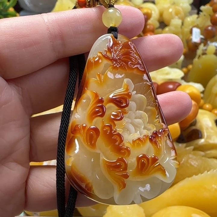 蜜蜡珠宝奇石未镶嵌