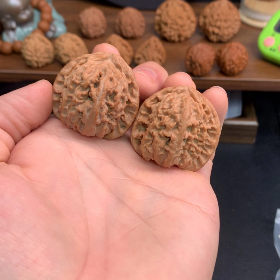 文玩核桃把件38白狮子