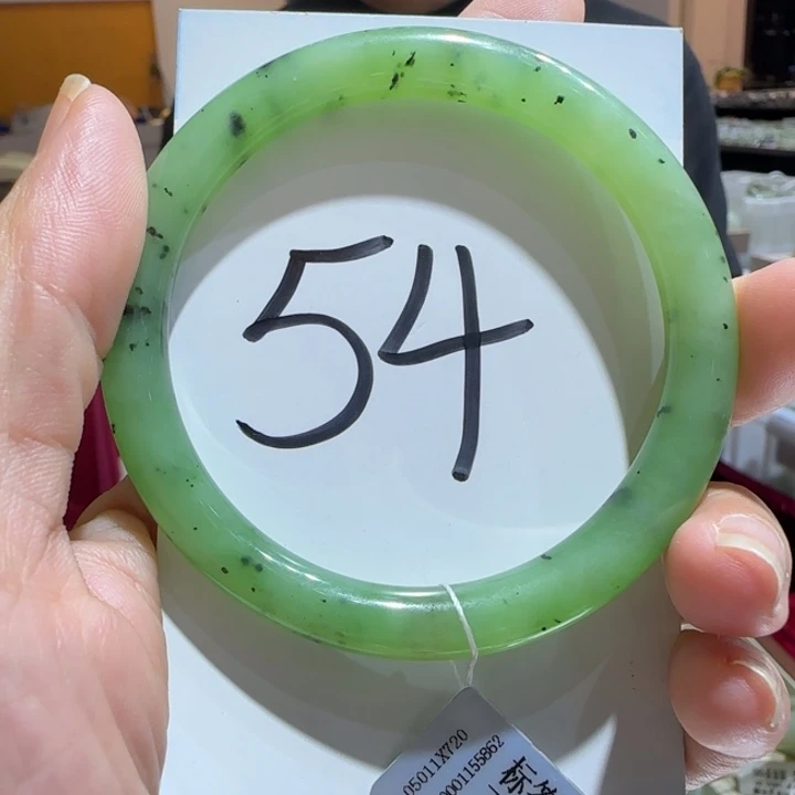 和田玉未镶嵌手镯670