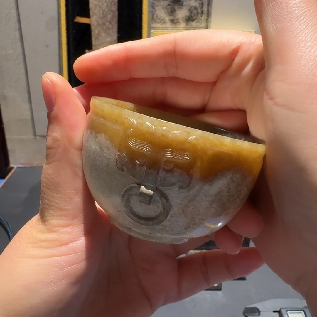 陆***哥和田玉未镶嵌挂件