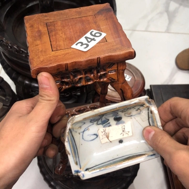 陶瓷孤品单件车里拍