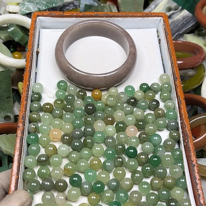 未镶嵌透闪石质玉珠宝奇石用****6