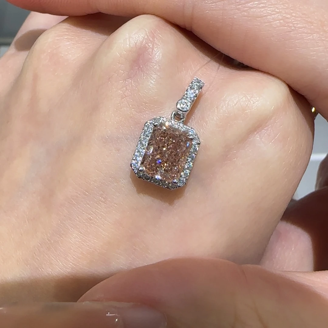 铂Pt950镶嵌实验室培育钻石2.33卡粉钻雷迪恩