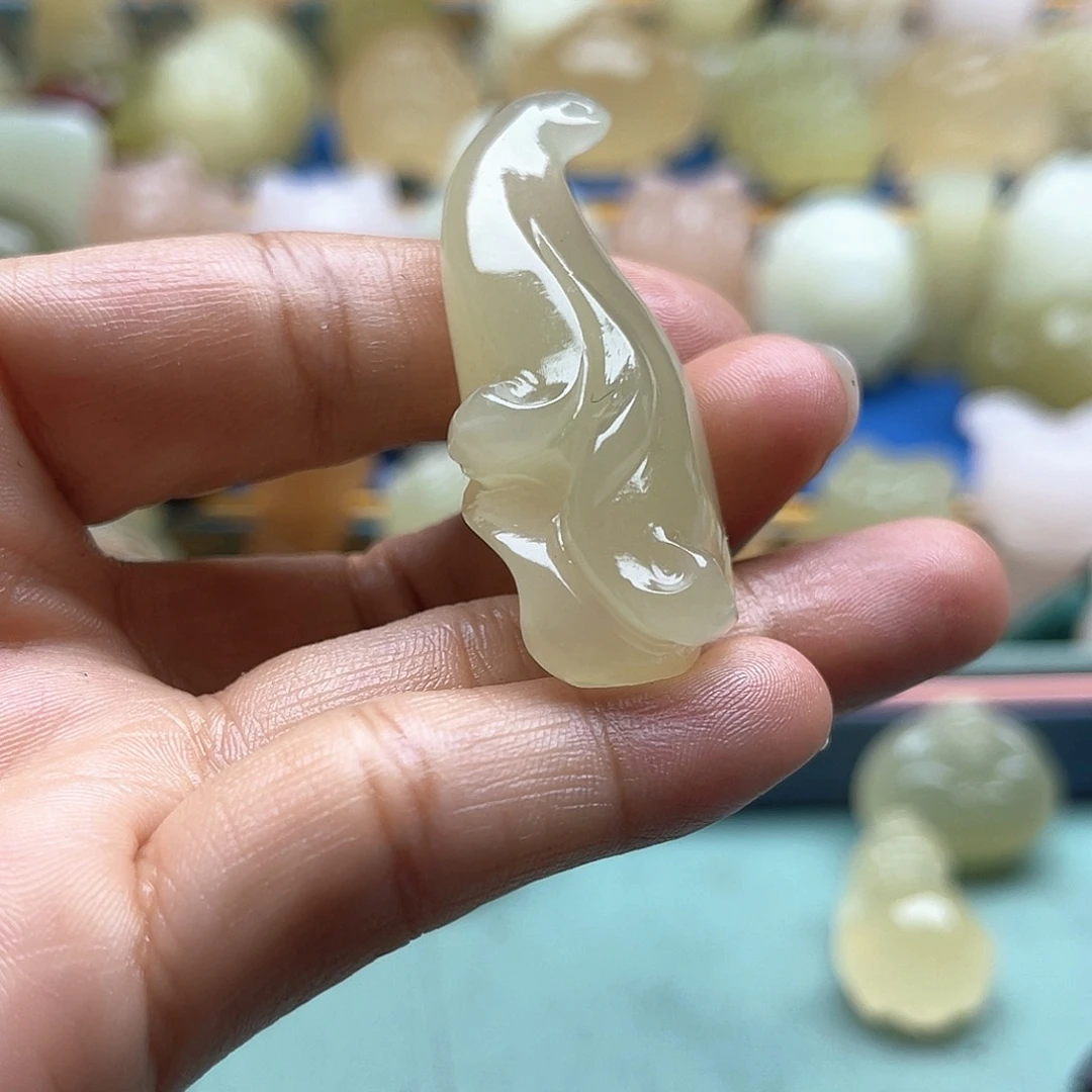 悠***兰新疆昆仑山脉山料