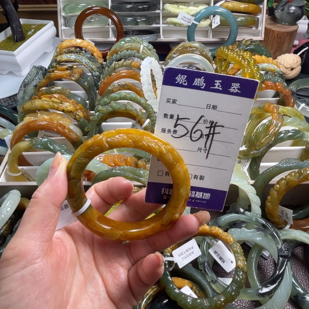 未镶嵌蛇纹石玉手镯