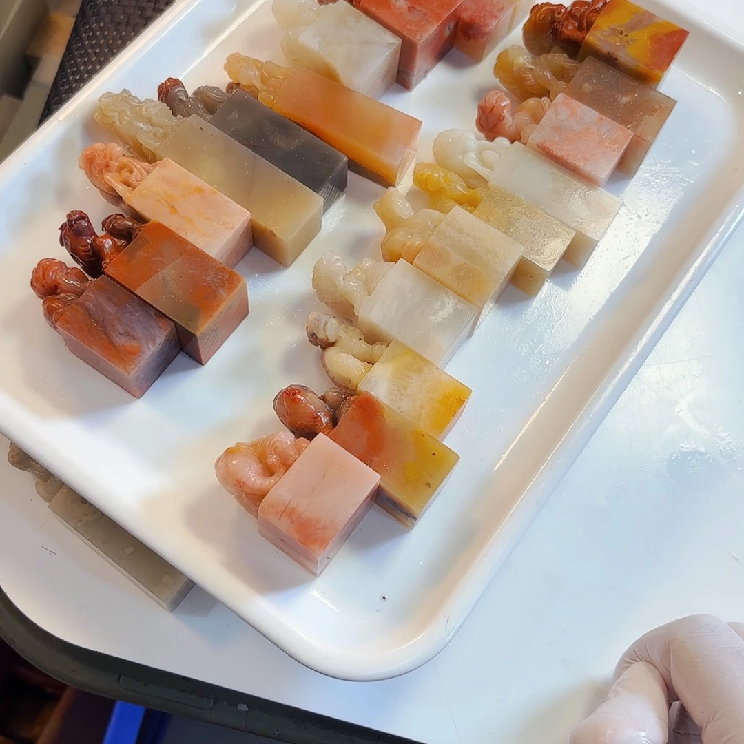 糯****青田石印石这些问题在
