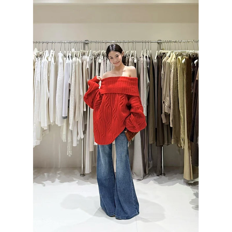 2025春季新款新年氛围感穿搭一字肩红色毛衣宽松针织衫高腰牛仔裤