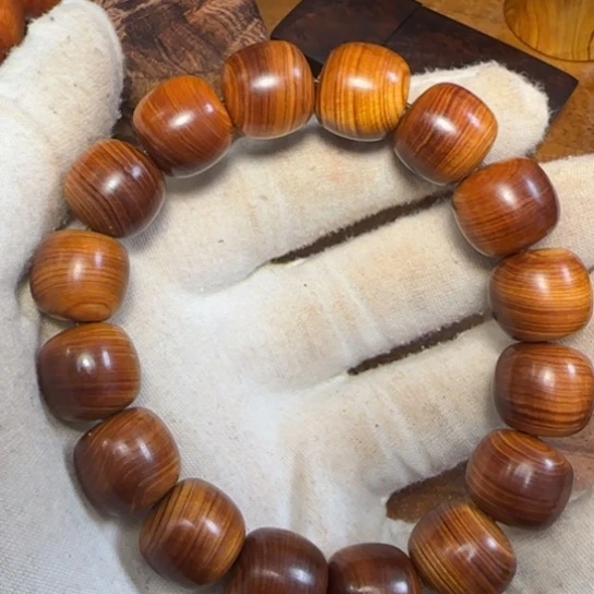 柏木（崖柏）全陈化老料把件串