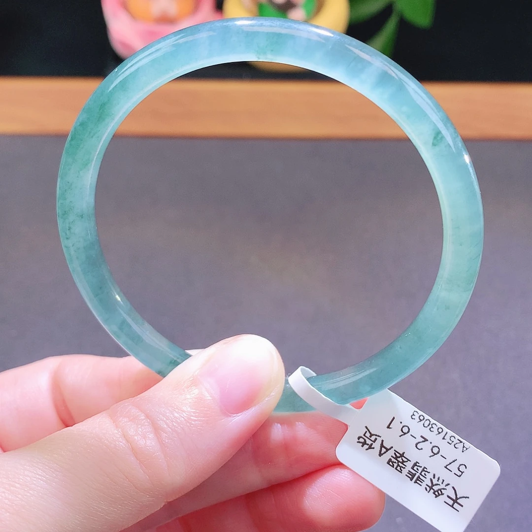 翡翠未镶嵌手镯天然翡翠