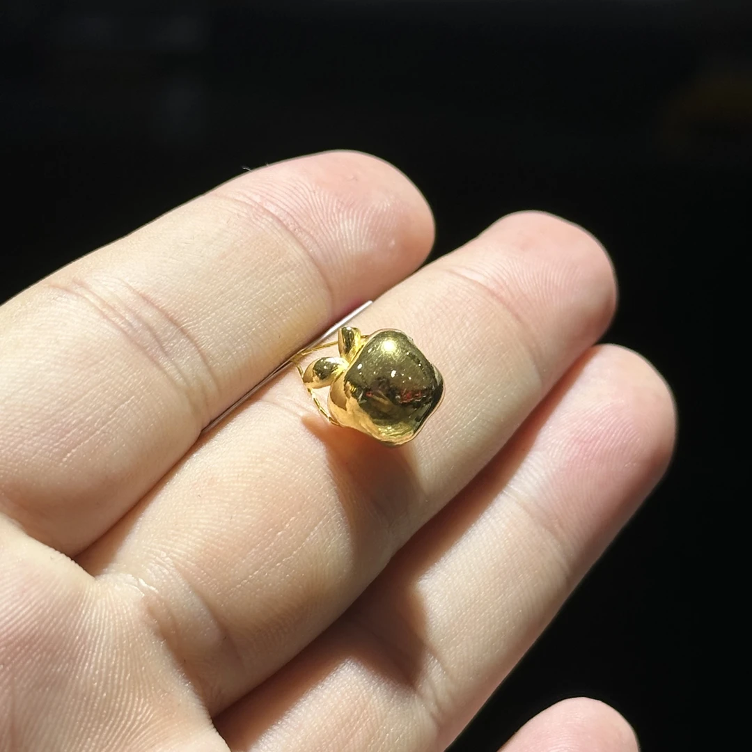 足金999 卡10 光面苹果通孔 1.157