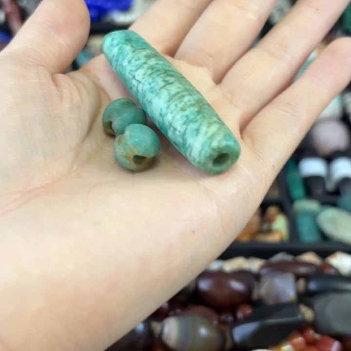 爱***莓玛瑙/玉髓未镶嵌颈饰