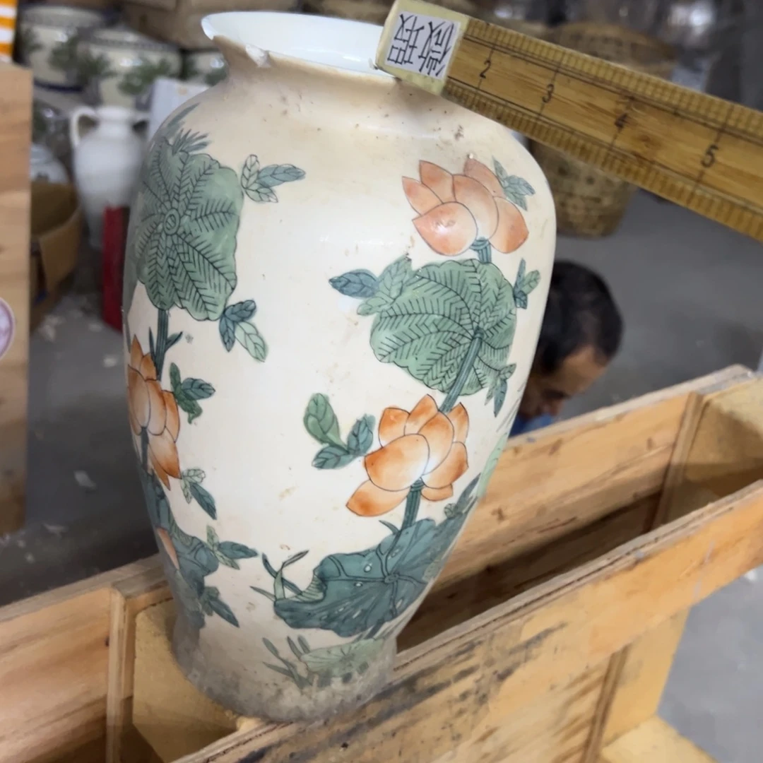 微瑕青花瓷器值得厚爱