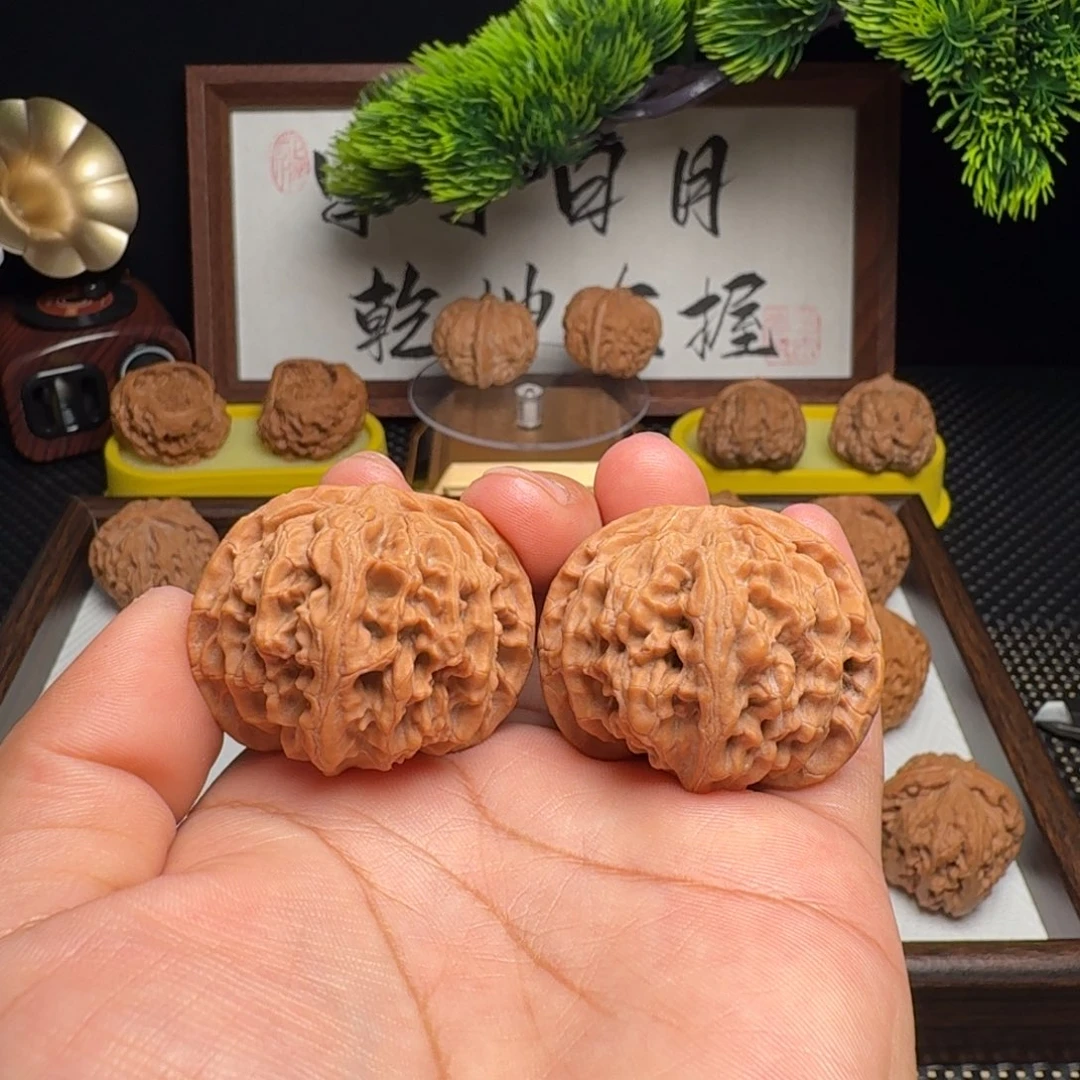 荒***员把件文玩核桃全品白茬苹果园39尺