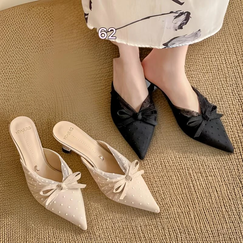 4厘米中低跟尖头时尚百搭法式绒面蕾丝仙女包头凉鞋26S2162