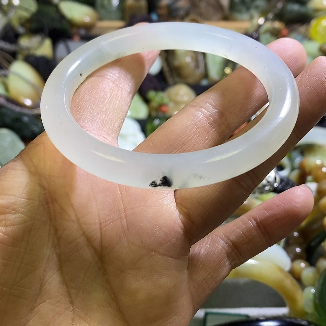 和田玉未镶嵌手镯58-59口径