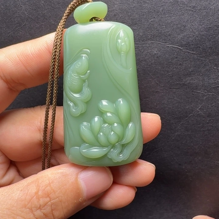 和田玉（碧玉）未镶嵌颈饰