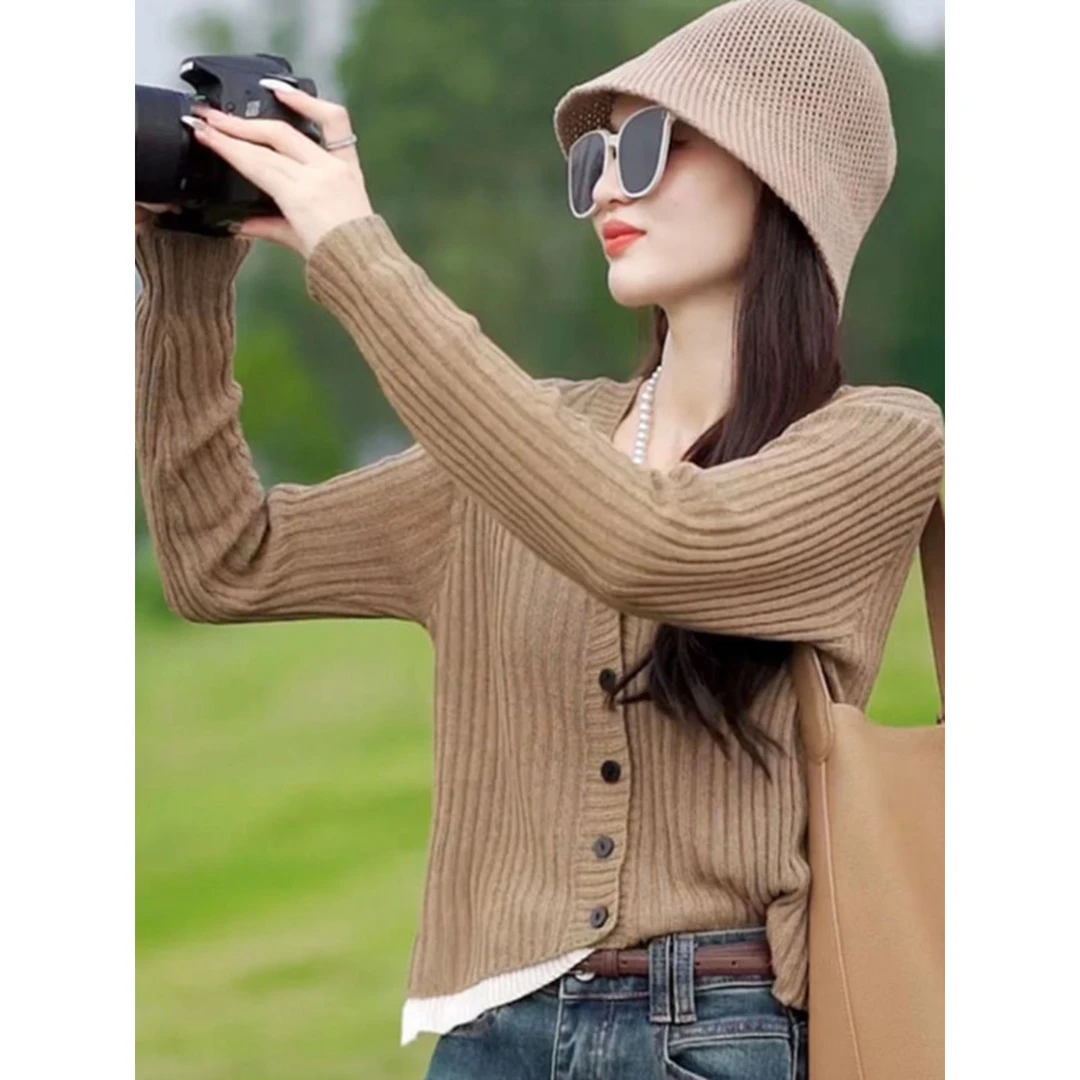 2025秋季新款小众设计感长袖上衣洋气休闲假两件修身针织衫