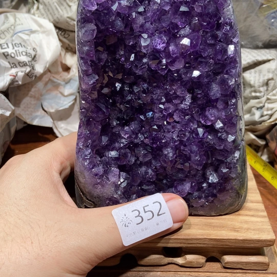 紫晶大型摆件（非配饰）未镶嵌