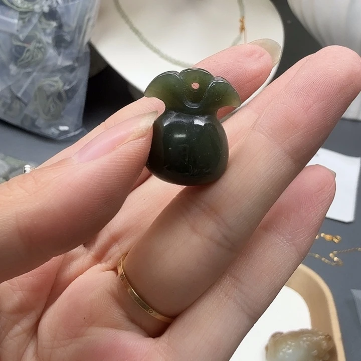 颈饰未镶嵌和田玉62