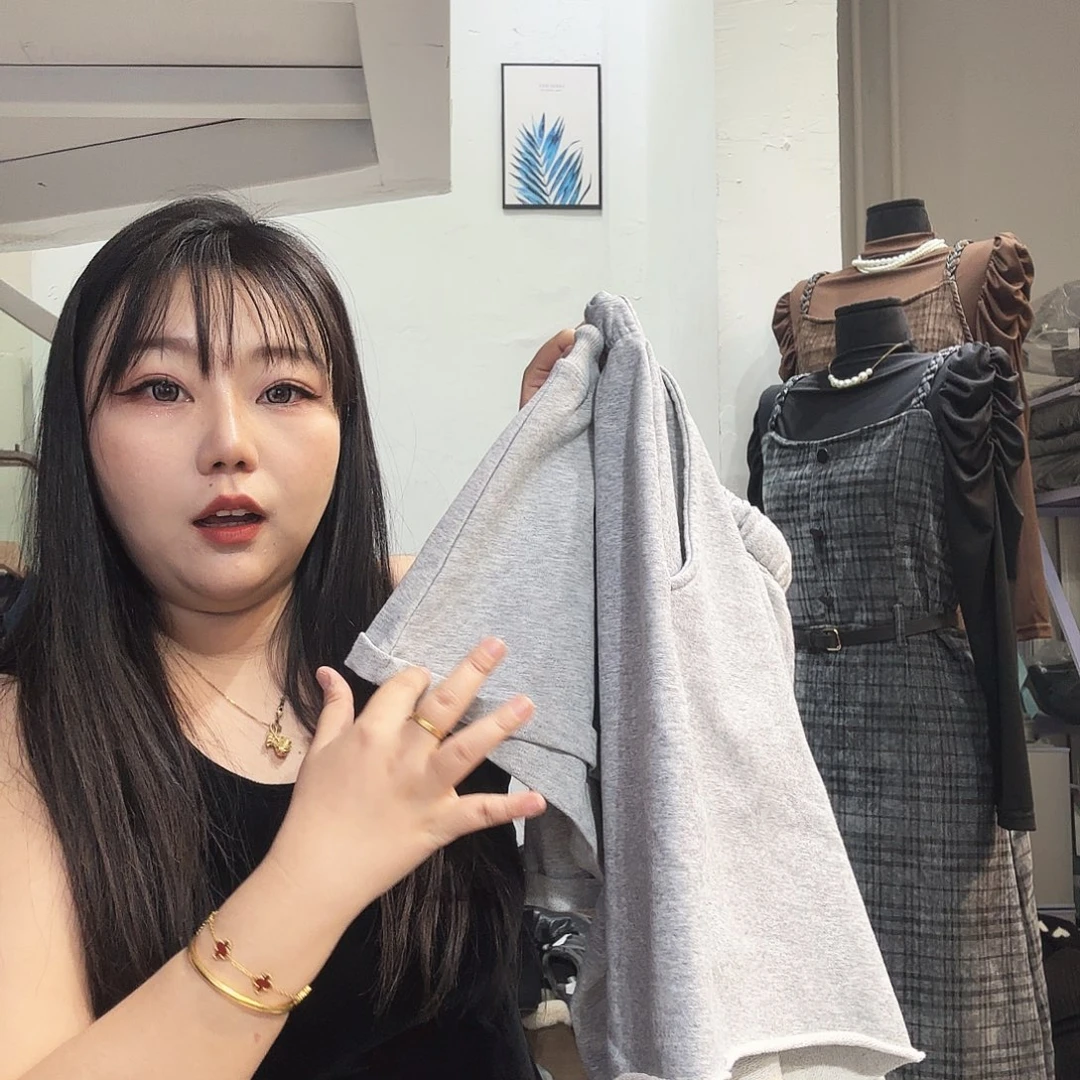 祝大家天天开心短裤