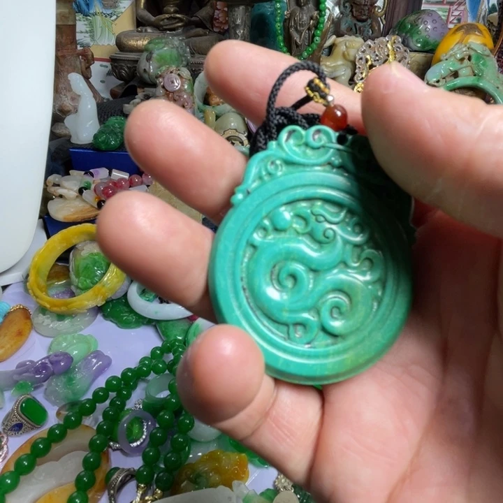 吊坠滴血莲花菩提
