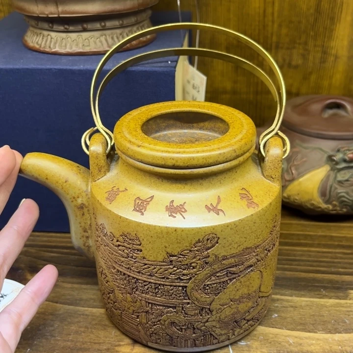 紫砂壶等艺术精品