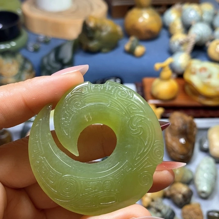 未镶嵌蛇纹石玉岫玉