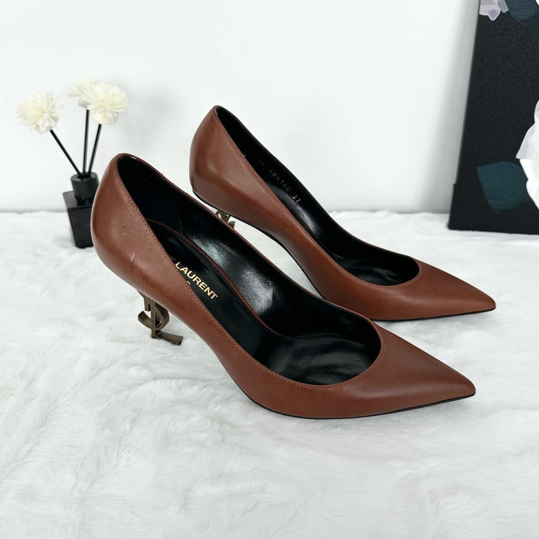 95新 YSL/圣罗兰 ysl/37码/棕色ysl后跟高跟鞋/TT0066