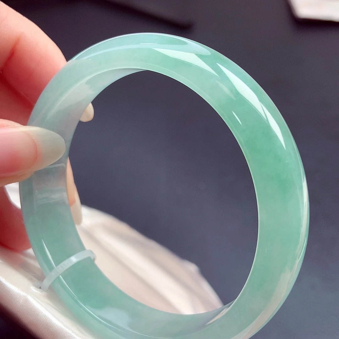 翡翠未镶嵌手镯58.5圈口