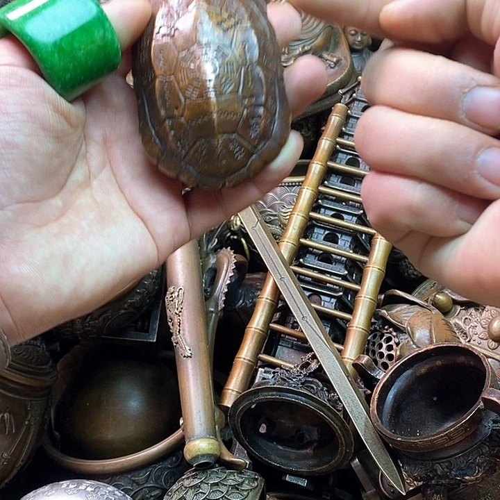 平平安安健健康康