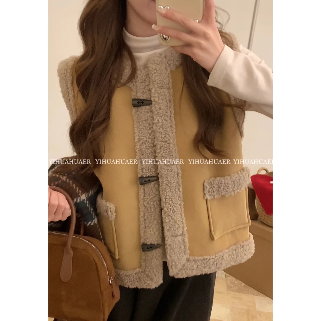 【马甲】B东大门韩国原单韩版显瘦毛绒复古牛角扣马甲2007