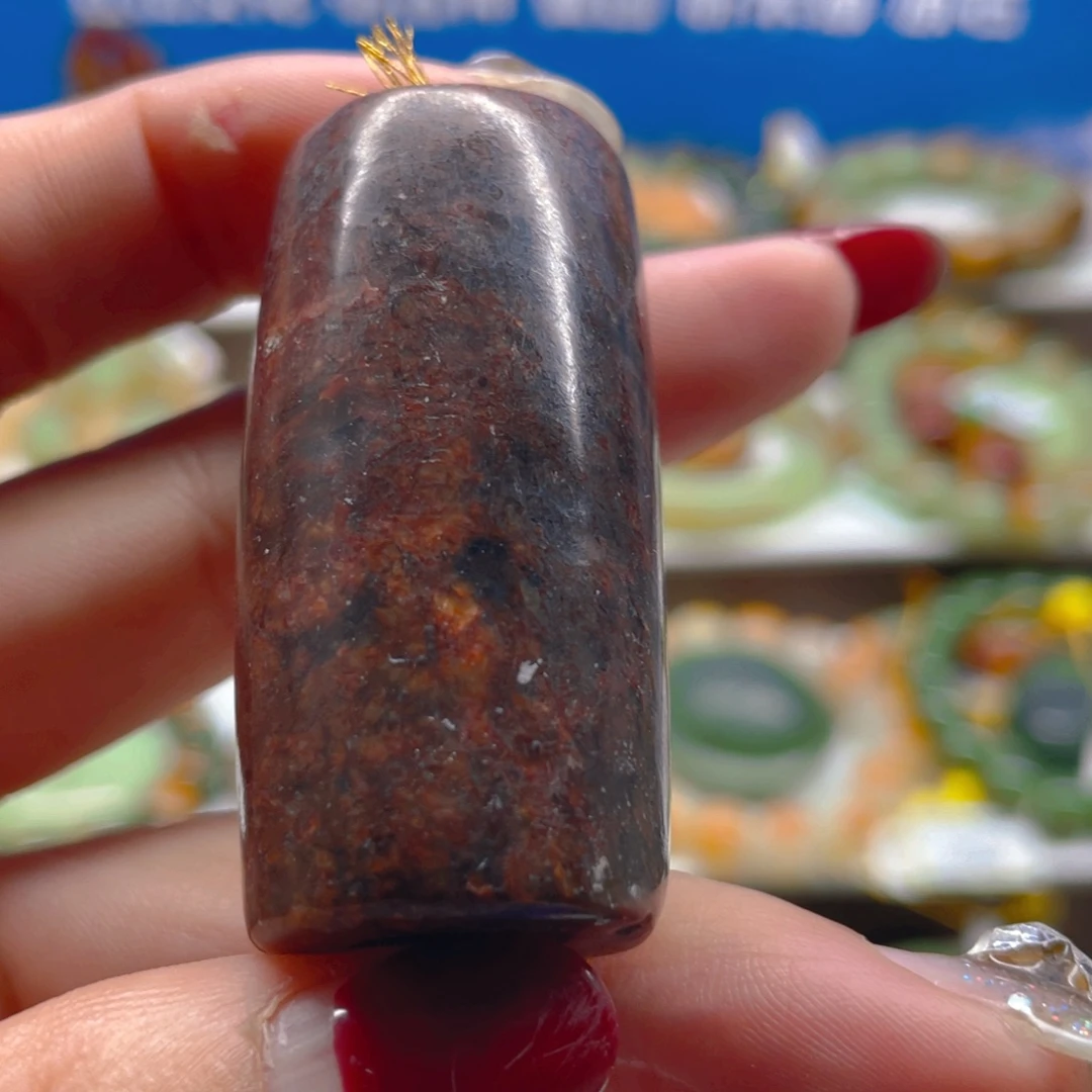 未镶嵌透闪石质玉把件