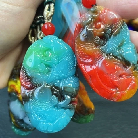 玛瑙未镶嵌手饰雪山重楼吊坠