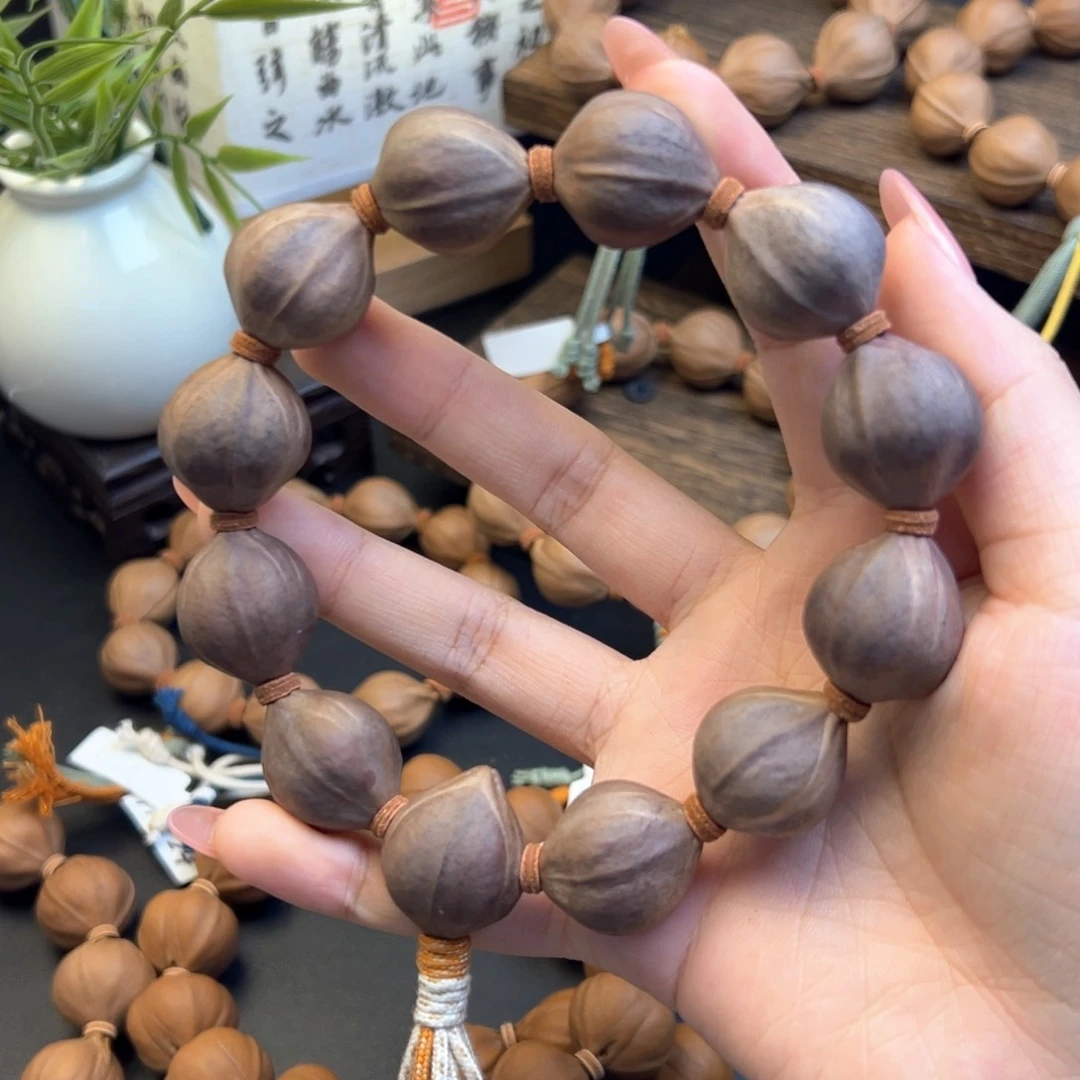 手串橄榄核?****娱001 20×23