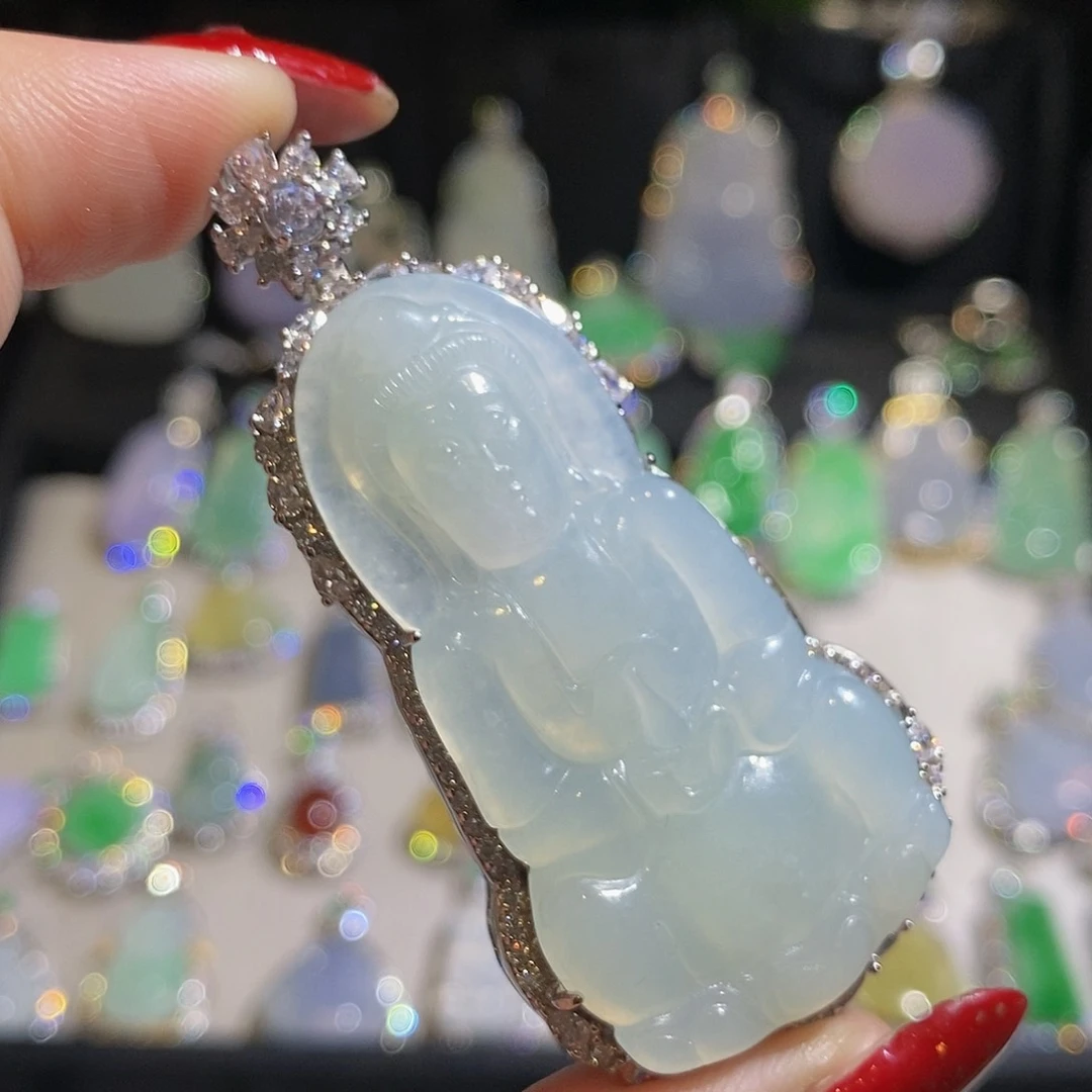 翡翠颈饰银S925镶嵌天然翡翠