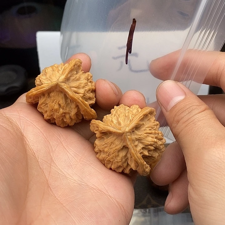 吊坠文玩核桃57373573573573543573537