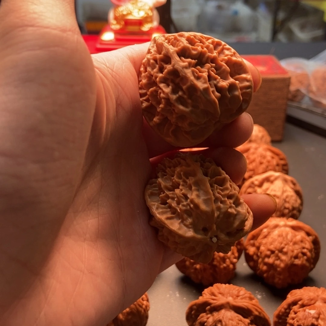 菠****吊坠文玩核桃帝王
