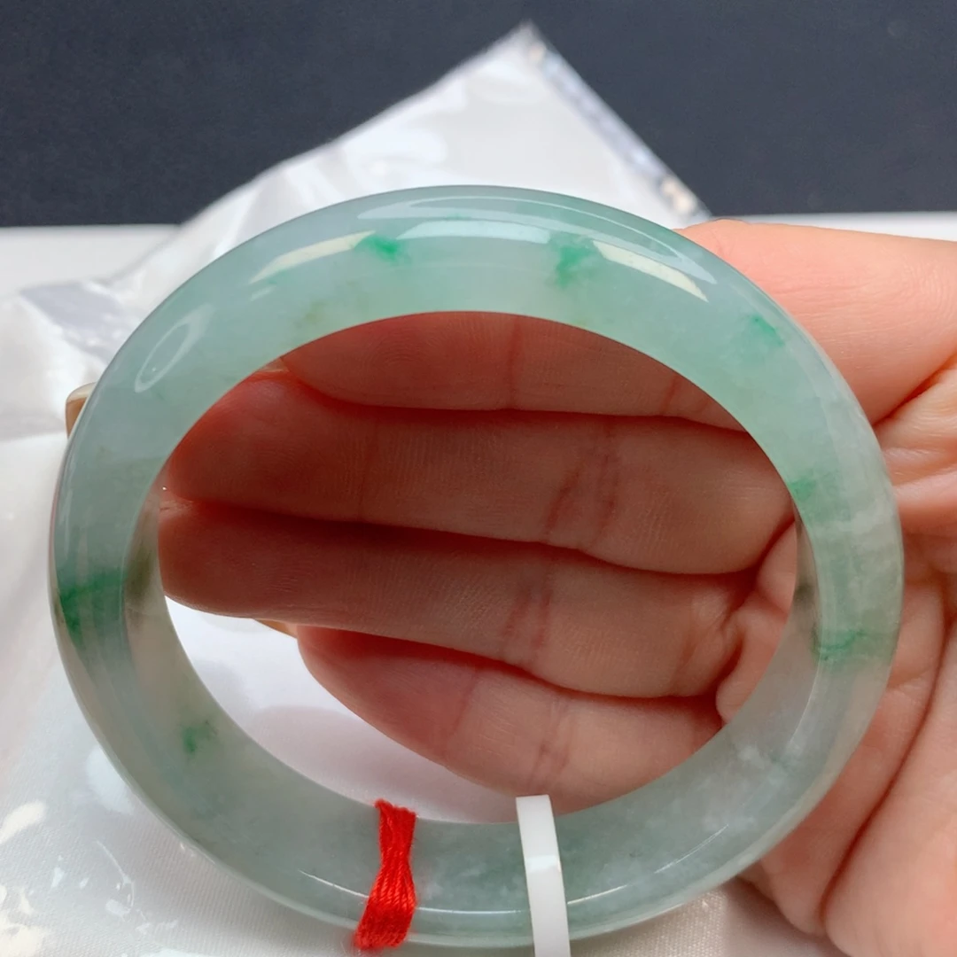 翡翠手镯未镶嵌芜***堂56-57冰透飘花