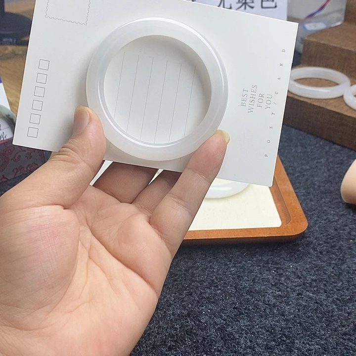 石英质玉未镶嵌手镯10