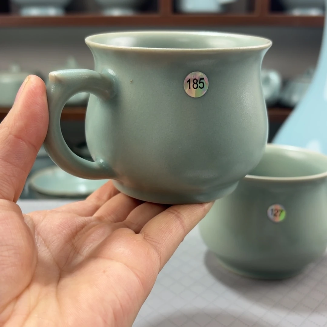 摆件瓷编号185仿古釉大马克杯二级