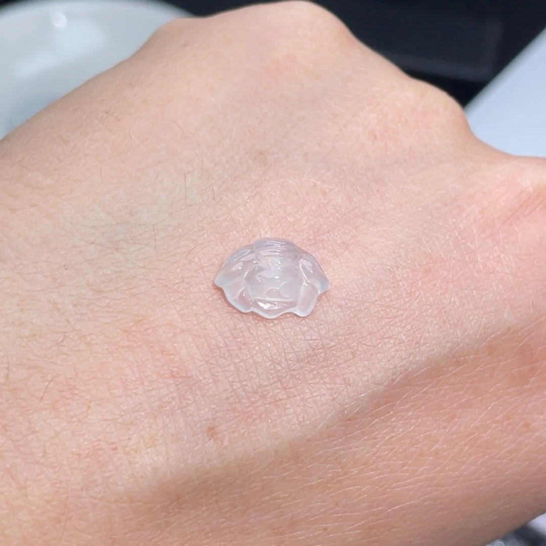 定制翡翠未镶嵌螃蟹