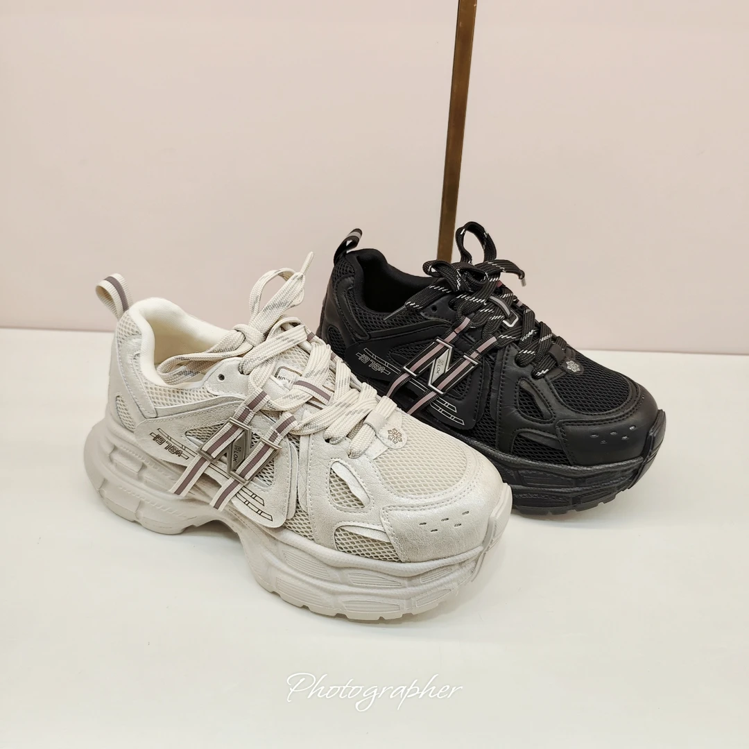 花花家女鞋实体店真皮6821厚底老爹鞋网面透气休闲运动鞋